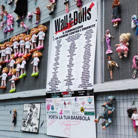 Raffaela D'Angelo per Wall of Dolls contro la violenza...