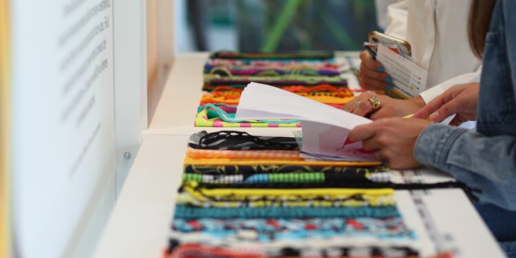 MarediModa Cannes 2025: l’Europa svela in anteprima le tendenze mare, intimo e athleisure 2027