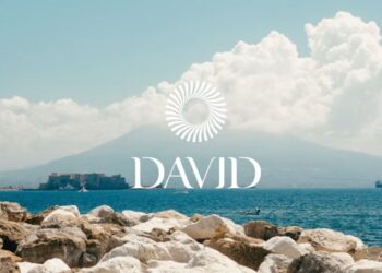 “Napoli porta il nostro nome”: DAVID presenta il nuovo video che celebra la vera estate italiana